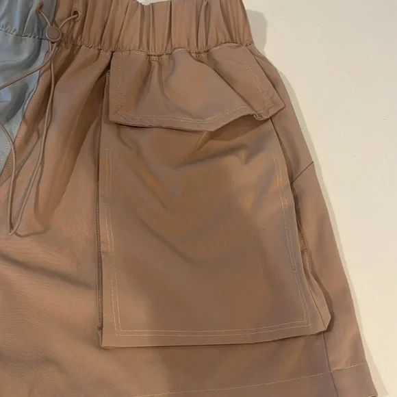 Fabletics Shorts - Picture 3 of 6